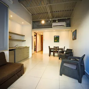 coral-suites.comcaribbean.com/